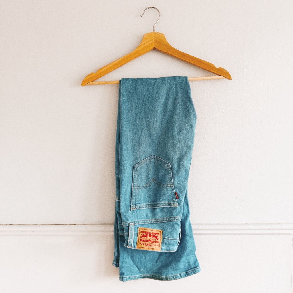 Levis  726 Flare Jeans